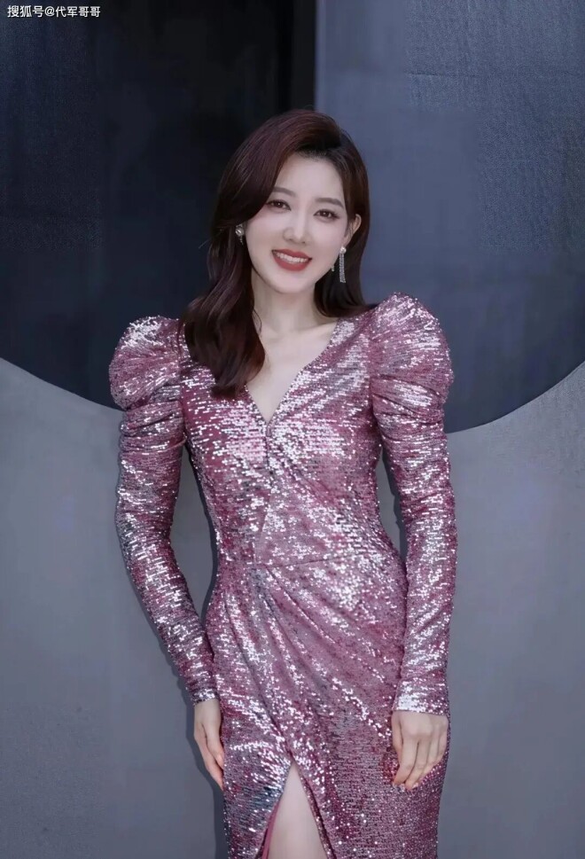 39岁央视美女郭玮近况曝光 工作16年零绯闻（配图4）
