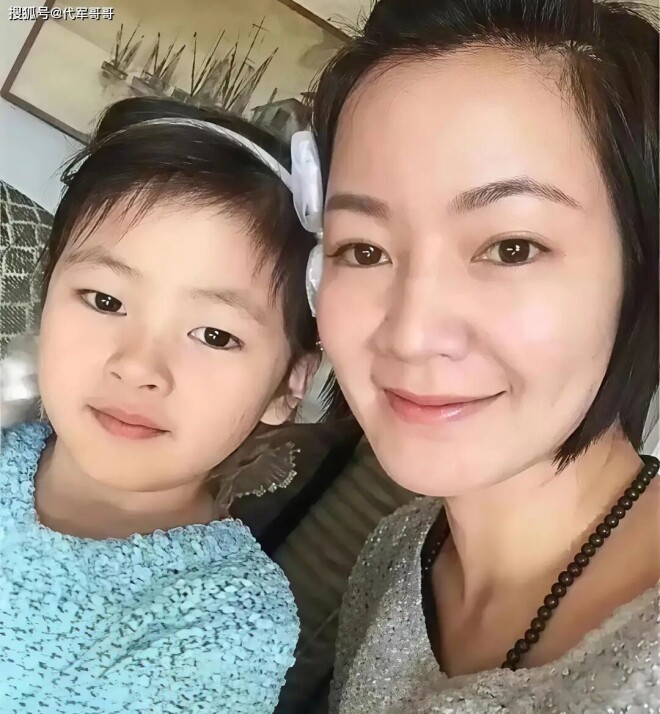48岁阿雅嫁身家过亿“活佛”生一女 婚姻很幸福（配图3）