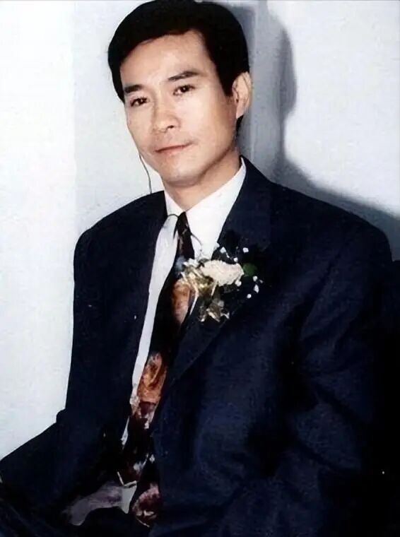 四个女儿全未婚长女自杀次女抑郁 他真的错了吗（配图8）