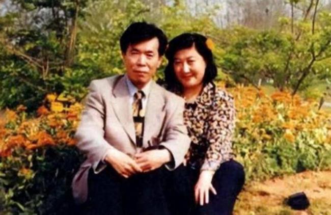 高秀敏女儿被骂败光巨额遗产，20年后她怎样了