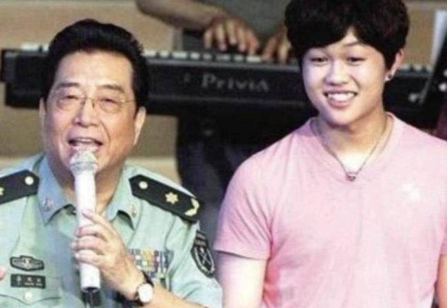 移民澳洲被卡：梦鸽严管李天一 李双江到处商演