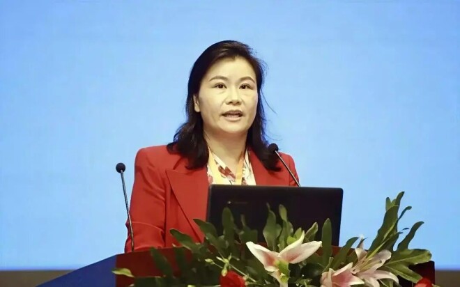 周群飞成中国女首富！父母已离世 她离婚又再婚（配图8）