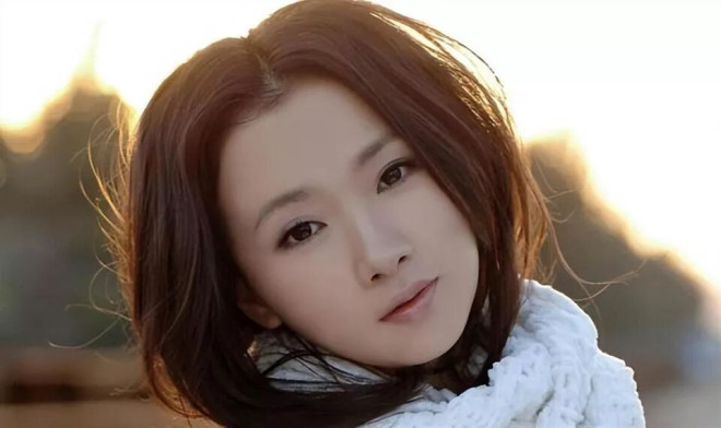 她苦恋朱亚文整整9年 却只能看他迎娶别人（配图7）