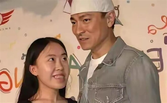 曾为嫁刘德华逼父卖肾、跳海自尽的女人 现如何（配图3）