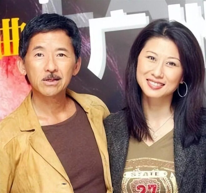 娶小14岁娇妻结婚30年却分房睡 如今怎么样了？（配图6）