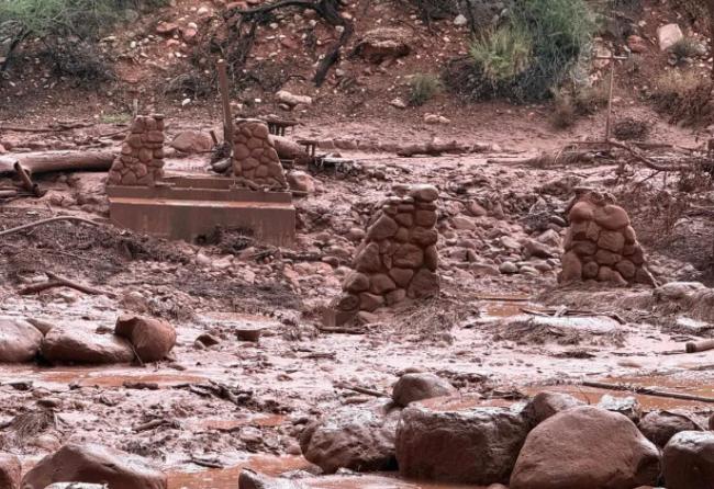 突发：美国大峡谷国家公园爆发山洪 超20人失联