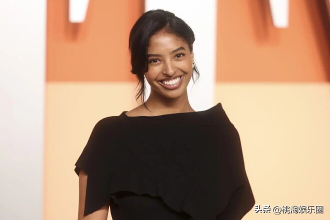 科比23岁女儿首登维密T台大秀 从小愿望终于实现（配图8）