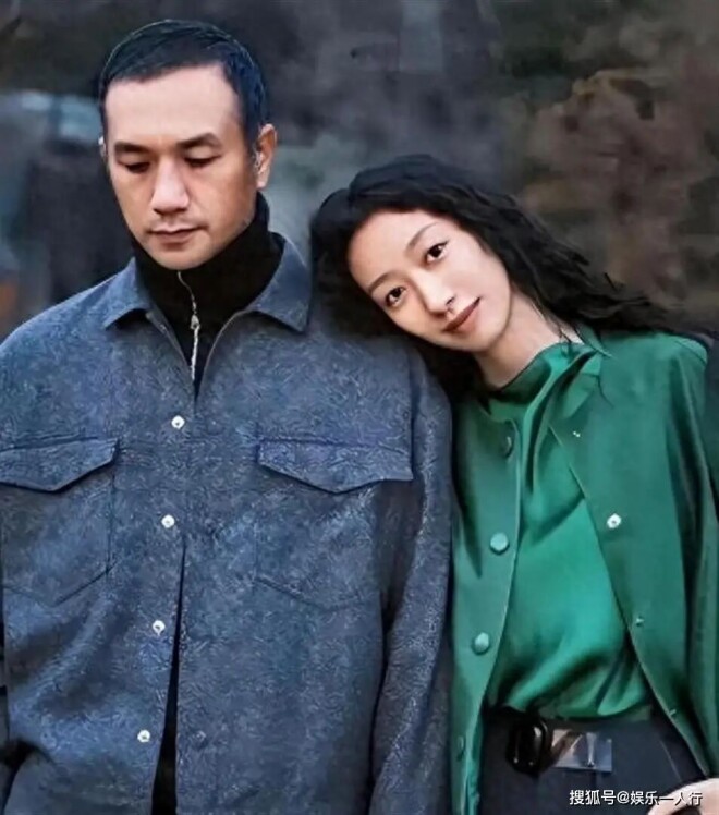 当年对徐静蕾求婚多次未果 转头聊小14岁姑娘（配图6）