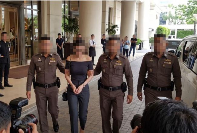 34岁前中国空姐   涉嫌加入人蛇集团