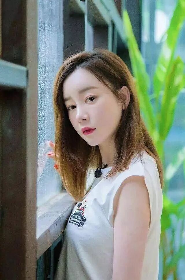 十大高开低走的伤仲永女星 光性感美艳远远不够（配图15）