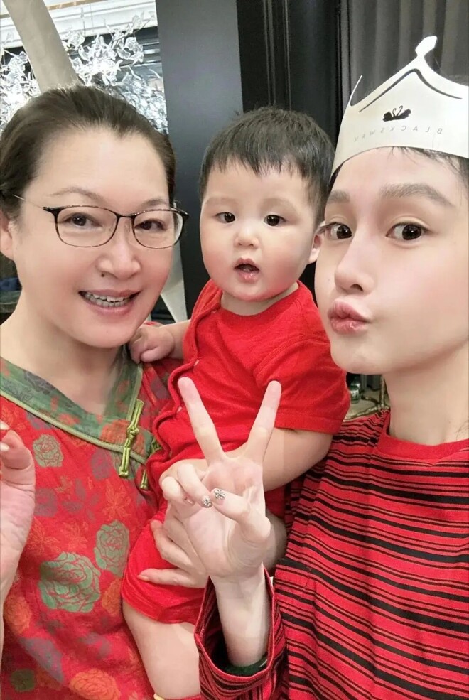 钱再多有什么用 赵本山女儿患精神疾病十余年（配图11）