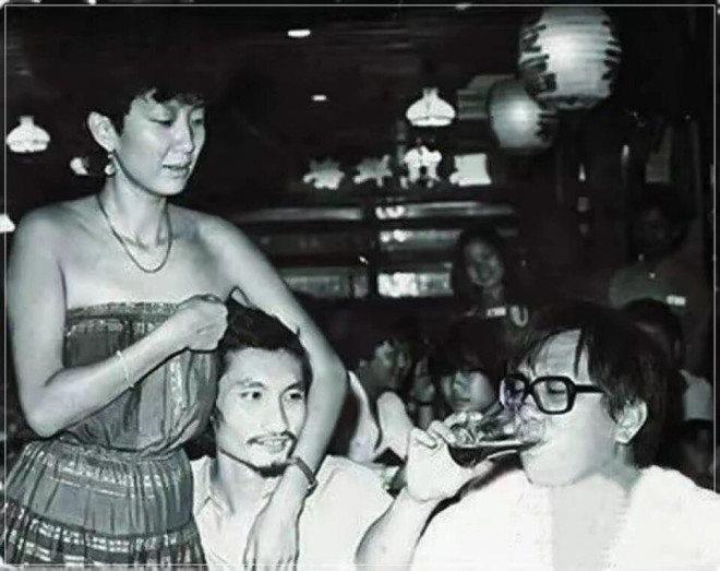 看施南生旧照才懂 一头短发写尽飒美风骨（配图3）