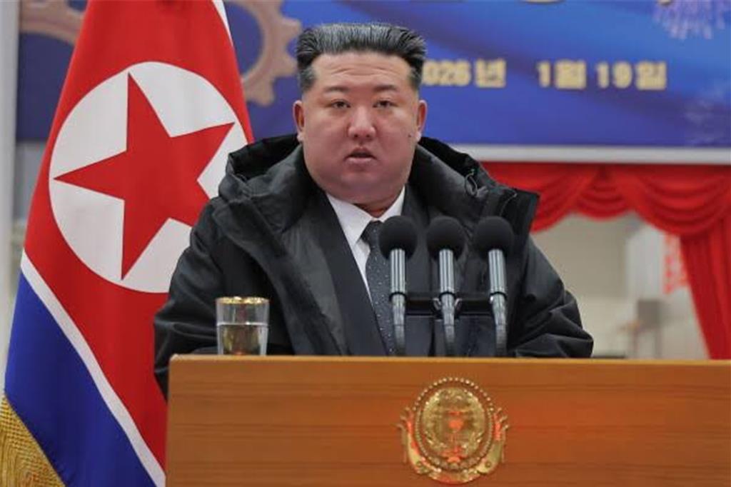 朝鮮勞動黨近期更改章程，刪除歌頌金日成與金正日功績的表述，詳細列舉總書記權力，進一步鞏固現任領導人金正恩的領導機制。（美聯社）