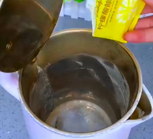 一人烧水，全家得癌？烧水时的几个坏习惯