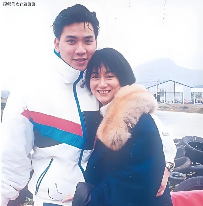 66岁惠英红近况曝光 曾与小7岁演员黄子扬相恋（配图3）