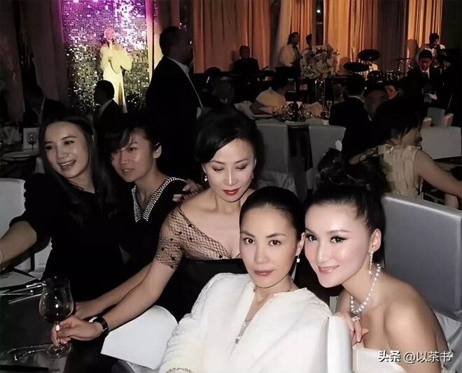 高原：北京摇滚圈齐聚为她庆生 人脉不比王菲（配图4）