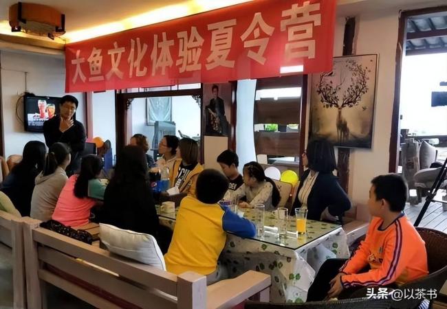 央视夫妻辞掉铁饭碗定居丽江13年，现状被曝