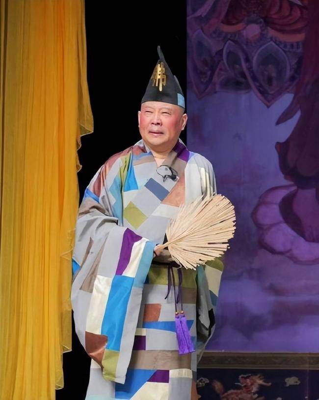 更多黑料被翻出 郭德纲这次的问题大了