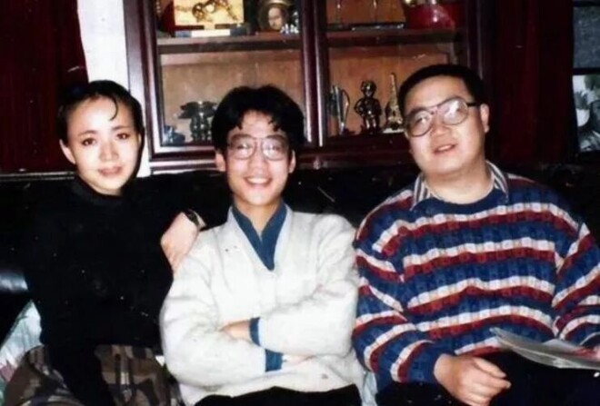 巴图：我不怨父亲英达 也不妒忌弟弟英如镝（配图1）