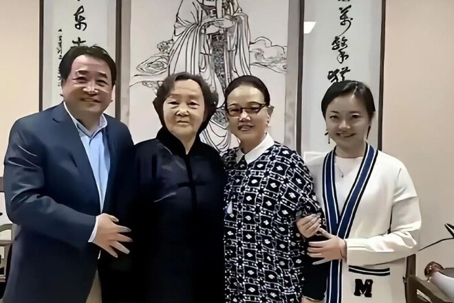 姜昆近况曝光 47岁女儿至今未婚未育（配图8）