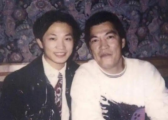“大傻”去世15年后，儿子入狱孙子身亡，王晶曝他旧事：是狠角色