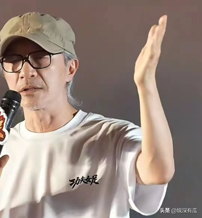 周星驰终身不娶的真相 原来是因这个女人的存在（配图4）