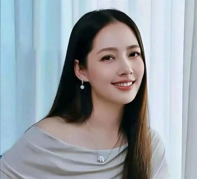 郭碧婷爸爸夸外孙貌比潘安 郭碧婷美貌后继有人