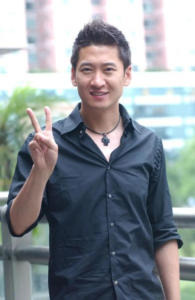 55岁周杰未婚未育父母已离世 一天只吃一顿饭（配图15）
