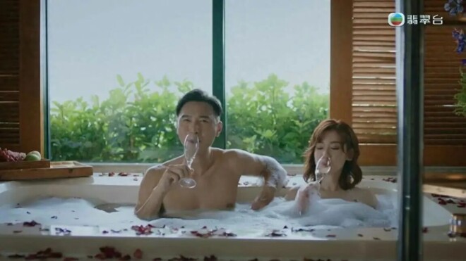 TVB女星再上演大尺度剧情 与情夫共浴谈离婚内幕（配图1）