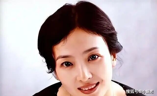 刘亦菲妈妈刘晓莉至今还单身 身材超火辣（配图1）