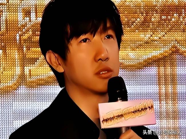 吃梅婷软饭 出轨李小冉遭断手断脚 他如今怎样了