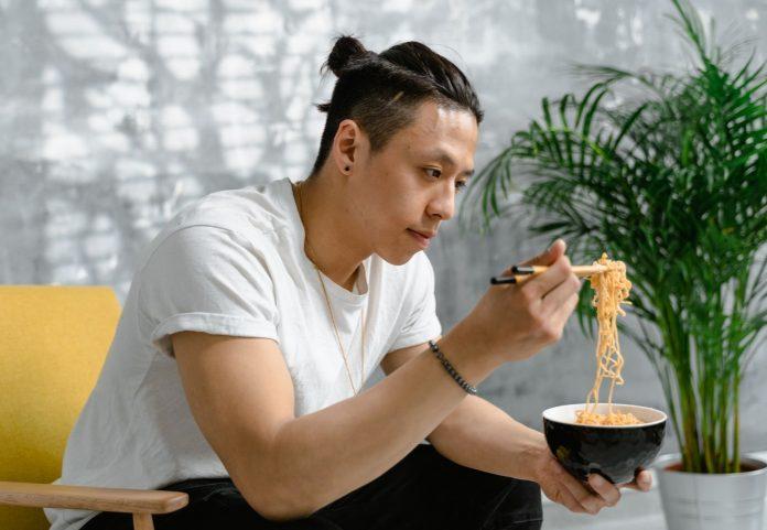 加拿大研究：常超加工食品脑部异常机会高40%
