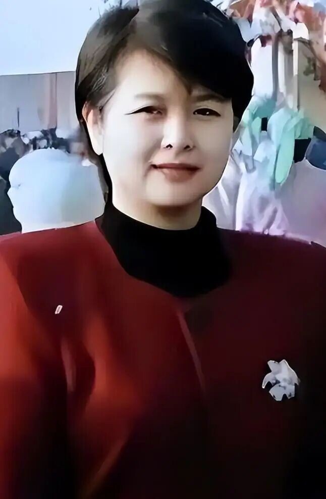 原来她早已去世 退休5个月在美国儿子家中离世（配图21）