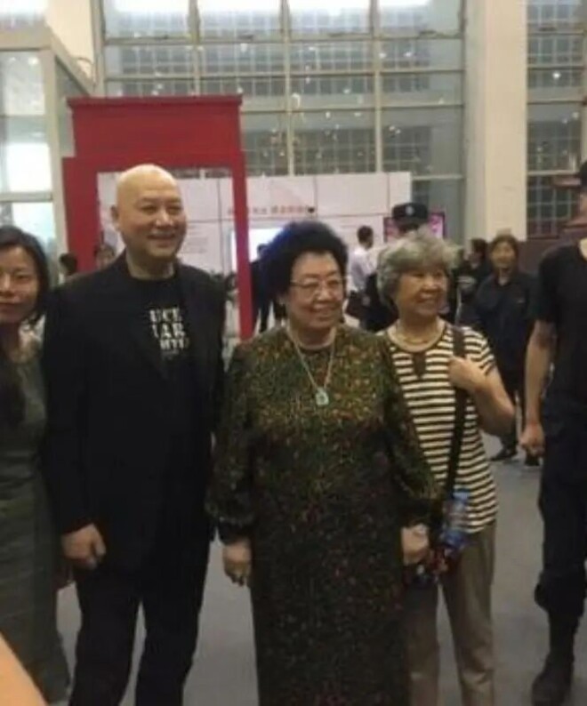 陈丽华病逝仅半年 迟重瑞也步了六小龄童后尘（配图10）