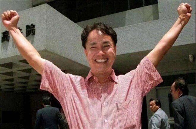 许家印落网后再看这部国产片 简直头皮发麻（配图5）
