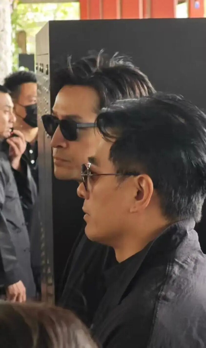 告别“爷叔” 胡歌陈龙双双哭了（配图9）