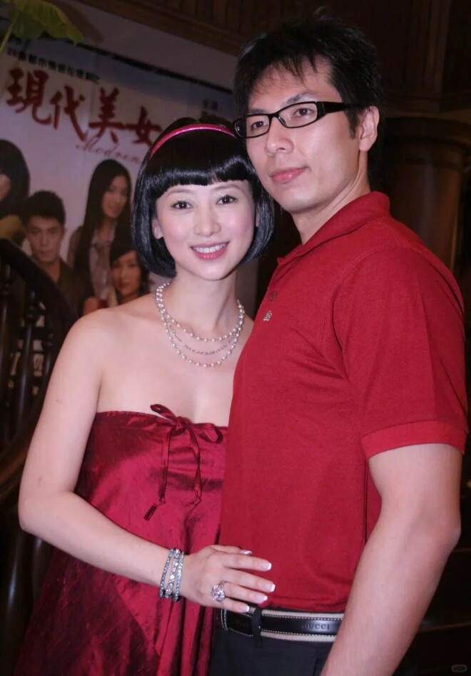 翁虹19岁女儿三次拒爱 在美国上学却“不随便”（配图9）