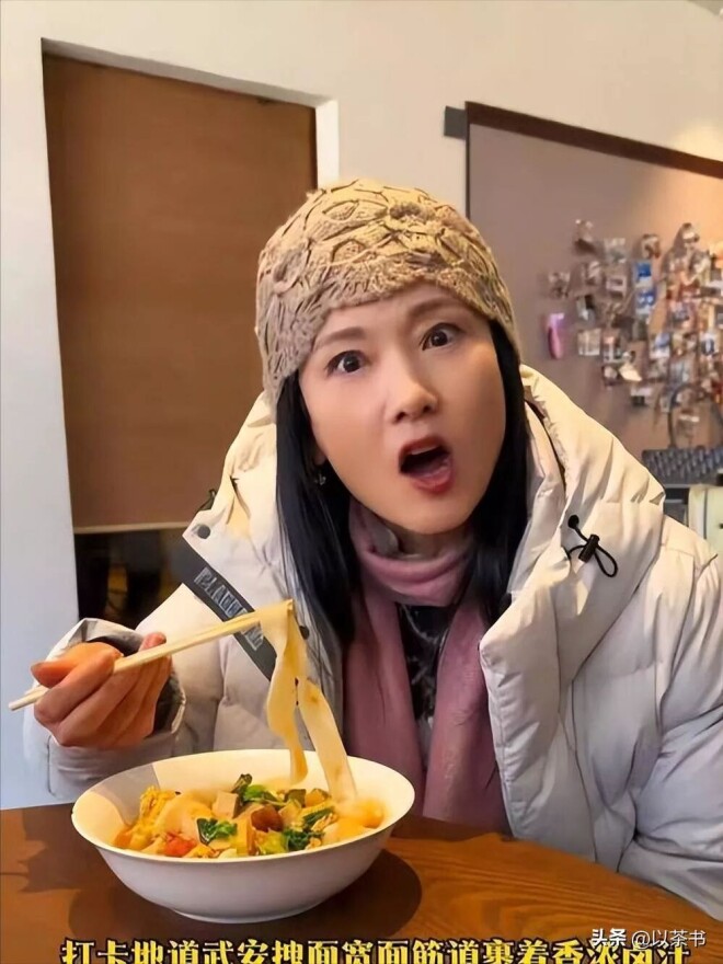 何赛飞病情令人揪心 与恩师之子离婚真相大白（配图19）