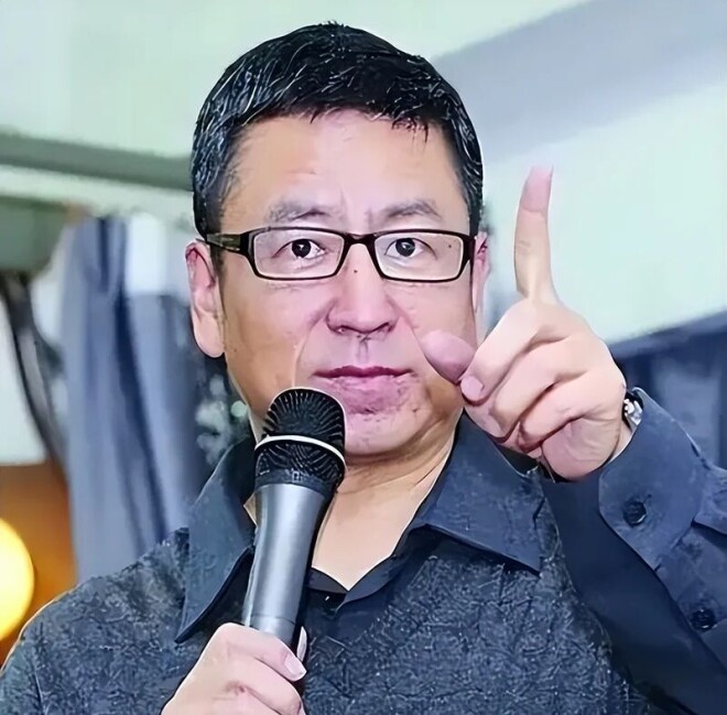 “央视一哥”白岩松被病痛折磨 坦言多次想不开（配图9）