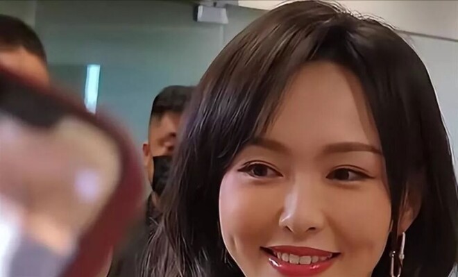 唐嫣婚变传闻水落石出 全程沉默不回应（配图16）