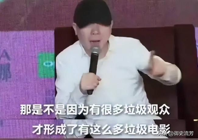 罕见，冯小刚终于说了一次软话