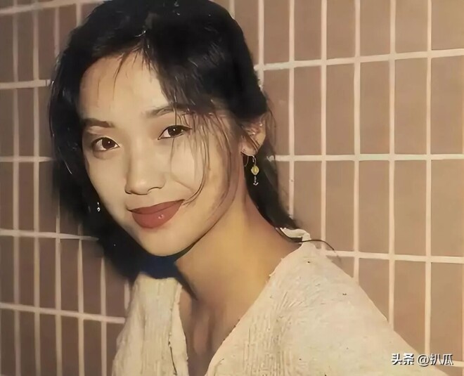 58岁吴倩莲生活近况曝光 儿子今年已经16岁（配图9）