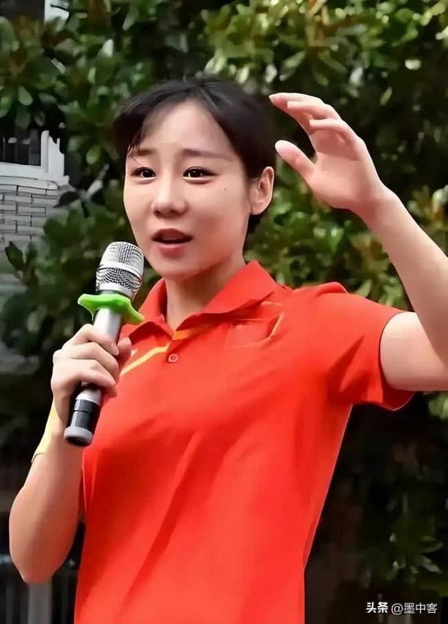 最矮奥运冠军，退役后逆天蜕变，遇到顶级良缘
