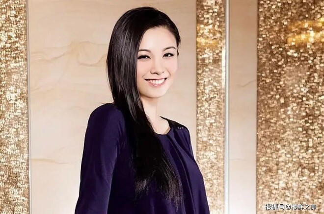 47岁的廖碧儿被曝光与一个70岁的有钱人有染（配图4）