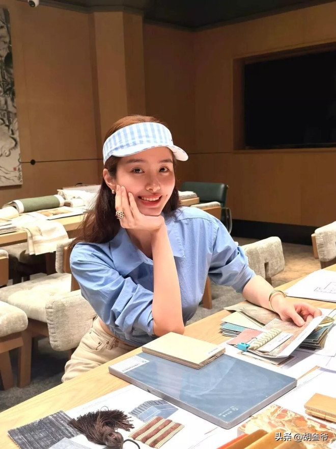 杨采钰和老公在挪威度假 肚子隆起被猜已怀二胎（配图13）