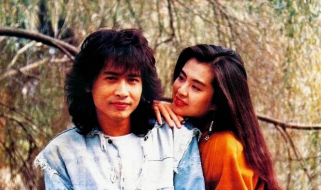 王祖贤自曝与齐秦分手后单身24年 现在只有爱（配图3）