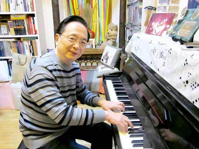 《梁祝》作曲家陈钢辞世 他的父亲比他更有名
