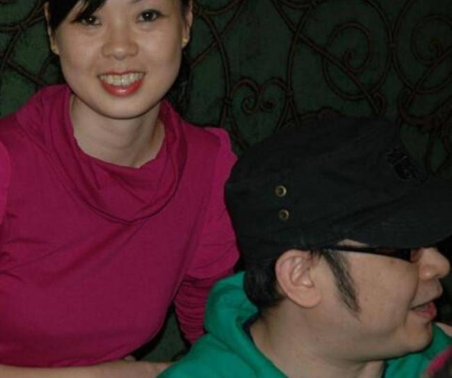 抛下40天女儿与人私奔 刀郎前妻见夫爆红找上门