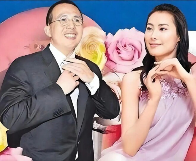 梁洛施亮相百花奖 她洗不去李泽楷前女友标签（配图3）