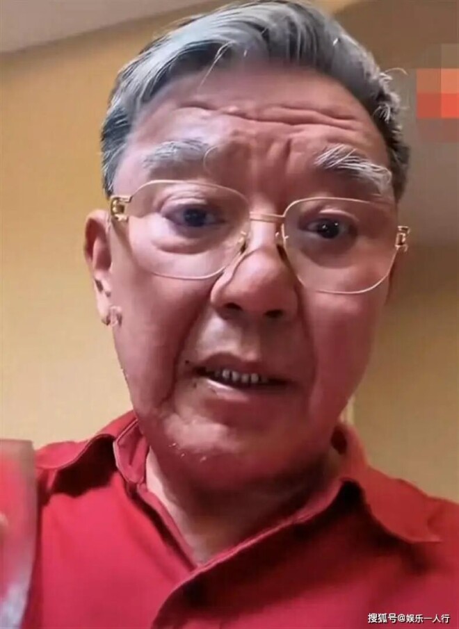 74岁老戏骨李立群被骗500万 如今每天抽烟喝酒（配图4）